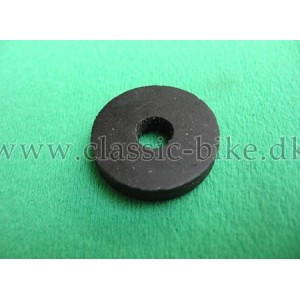 Universal rubber mudguard washer